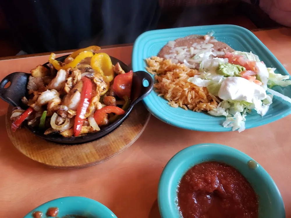 Cowboy Fajitas De Camaron
